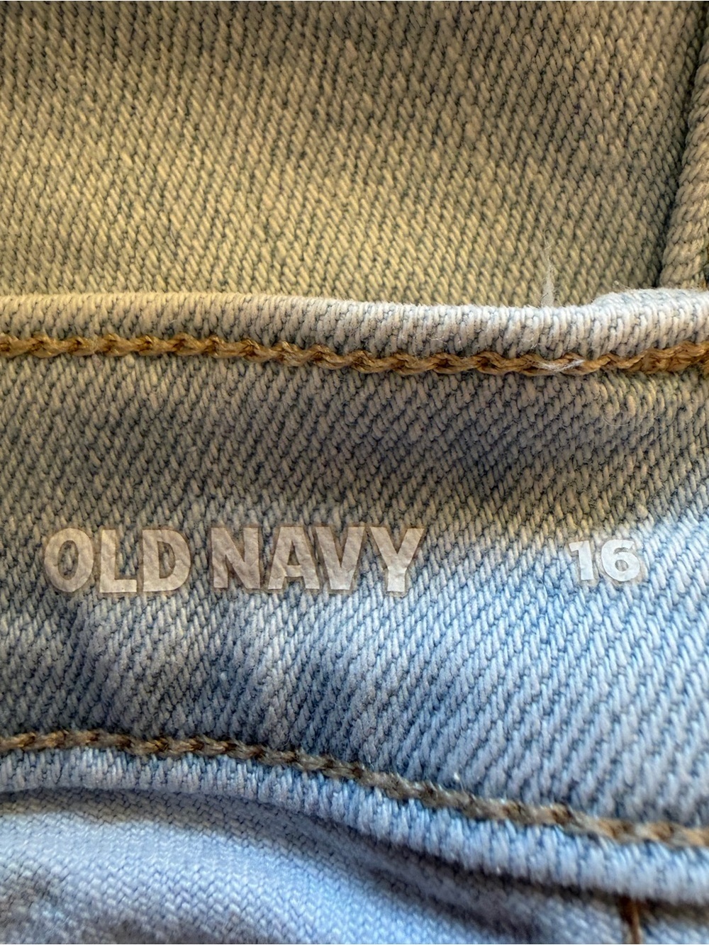 Old Navy Distressed Light Wash/Button Fly/High Waisted-Size 16 - Picture 8 of 10